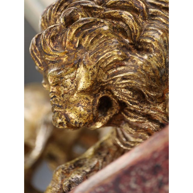 Neoclassical Grand Tour Lion and Fluted Column Table Lamp in Gilt Wood, 1880 For Sale - Image 12 of 18