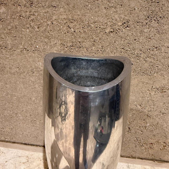 Modern 1994 Nambé Studio Vase Silver For Sale - Image 3 of 7