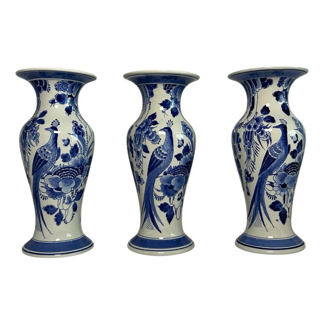 Blue Vintage Hand-Painted Bird Vases from Royal Delft, 1980s, Set of 3 For Sale - Image 8 of 8