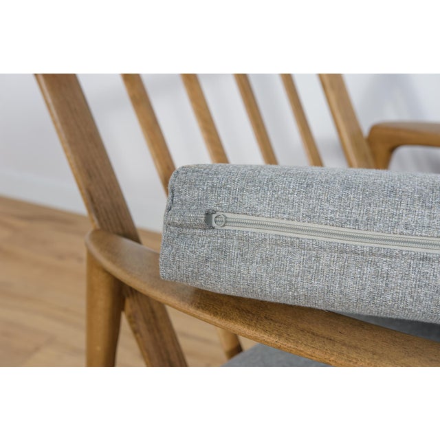 Set of Model 300-139 Chairs from Swarzędz Factory, 1960s For Sale - Image 17 of 18