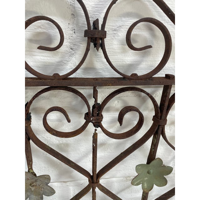 Metal Late 19th Century Hand Forged Rustic Wrought Iron Fence / Panel From New Orleans For Sale - Image 7 of 8