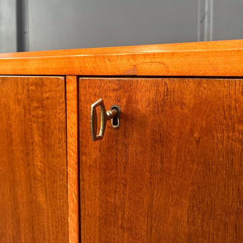Mid-Century Mahogany Highboard, 1960s For Sale - Image 18 of 18
