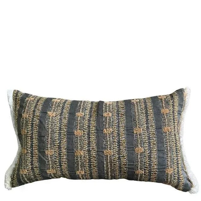 A superb vintage jacquard from Donghia trimmed with white marabou fringe. Size 50 cm × 30 cm | 19.7" × 11.8" Front Vintage...