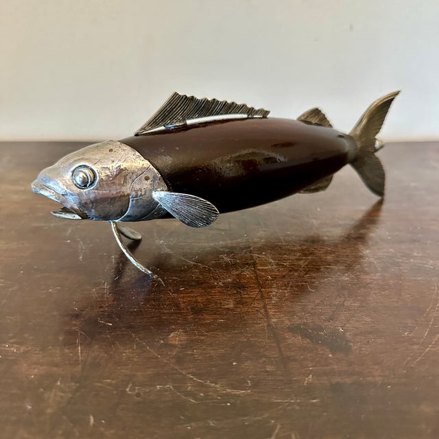 Mediterranean Vintage Tre Spade Figural Silver Plate Wood Fish Peppermill For Sale - Image 3 of 6