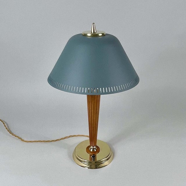 Mid-Century Modern Swedish Walnut and Brass Table Lamp by Erik Tidstrand, 1940s For Sale - Image 18 of 18