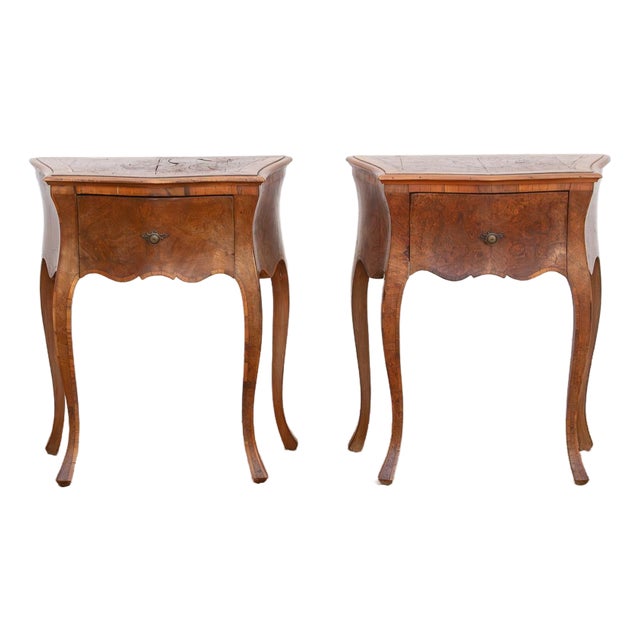 Pair of Mid Century Burr Walnut Italian Nightstands For Sale