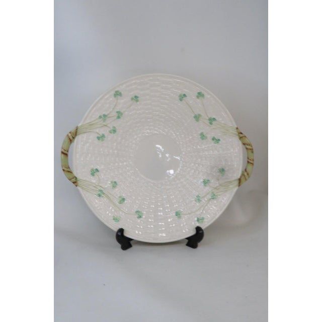 Mid 20th Century Belleek Classic Mid Century Shamrock Tea Ware Cake Plate Irish Porcelain 4690b For Sale - Image 11 of 18