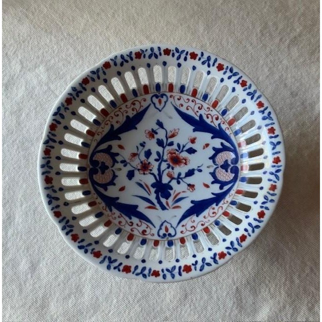 French Imari-Style Reticulated Porcelain Chestnut Basket, Mid-19th Century For Sale - Image 14 of 15