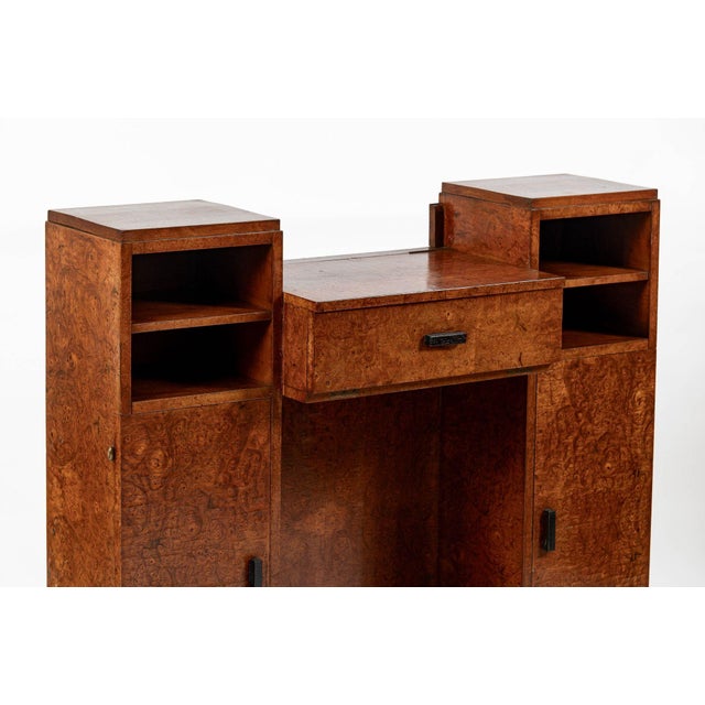 1930s American Art Deco Birdseye Maple Vanity Cabinet or Dressing Table, Circa 1930 For Sale - Image 5 of 18