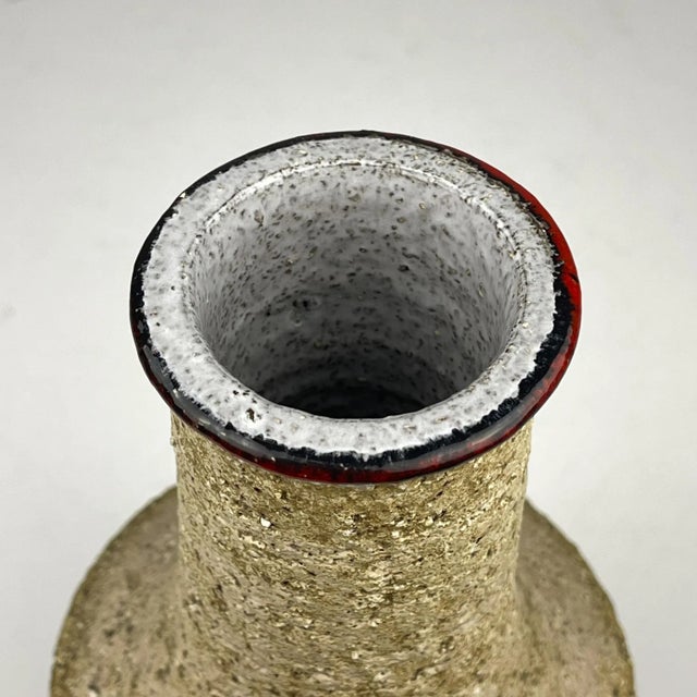 Beige Vintage Italian Ceramic Vase, 1970s For Sale - Image 8 of 11