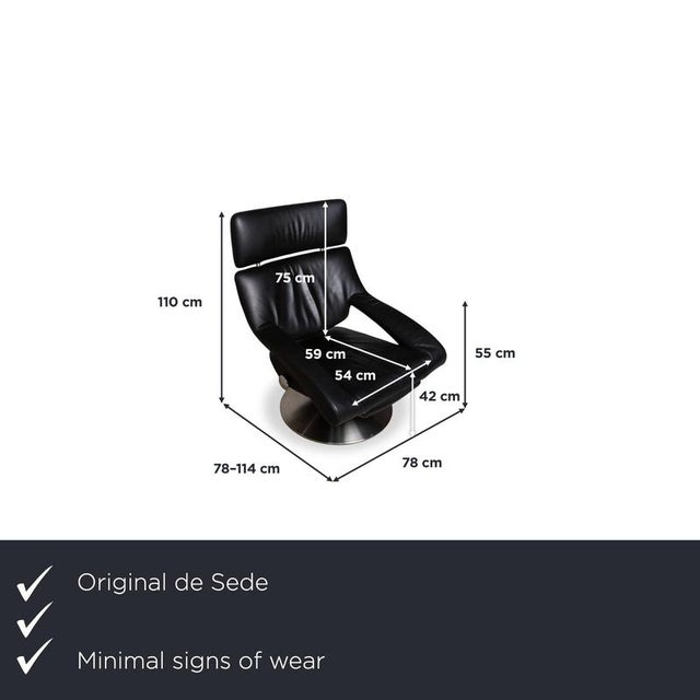 The DS-255 is a formal homage to the avant-garde and deliberately designed far from the mainstream. The de Sede design...