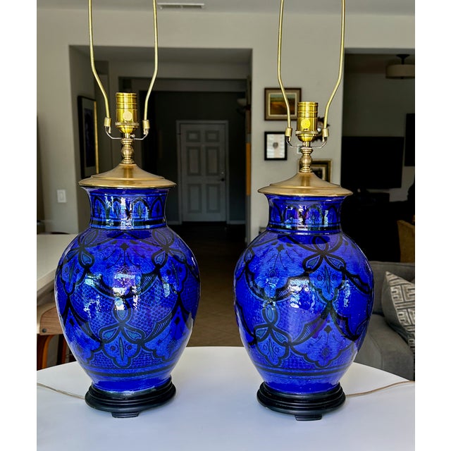Islamic Vintage Moorish Safi Hand-Painted Cobalt Ceramic Table Lamps - Pair For Sale - Image 3 of 17