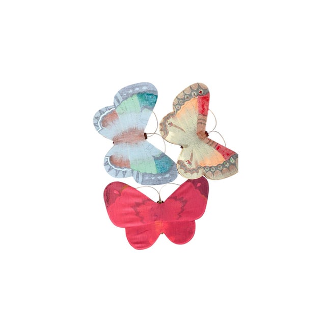 1970s Bent Bamboo Butterfly Wall Decoration- Set of 3 For Sale In Dallas - Image 6 of 6