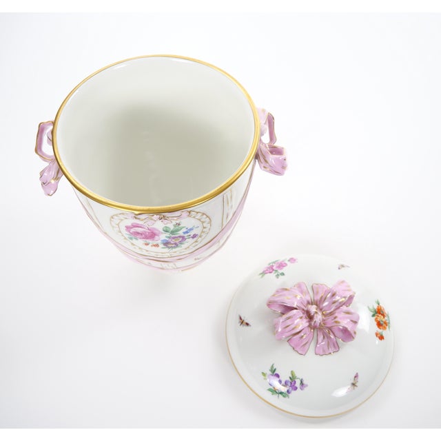 KPM Porcelain Covered Centerpiece Vase / Ribbon Decoration, Germany, Circa 1960 For Sale In New York - Image 6 of 14