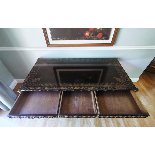 1960s Hollywood Regency Chinoiserie Lacquered Decorated Desk For Sale - Image 4 of 18