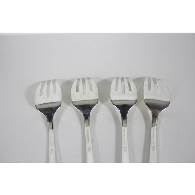 1937 First Love Set of 4 Vintage Silver Individual Salad Forks Slot Tine, Rogers, Four Plated Matching, Small Dessert Fork For Sale - Image 6 of 9