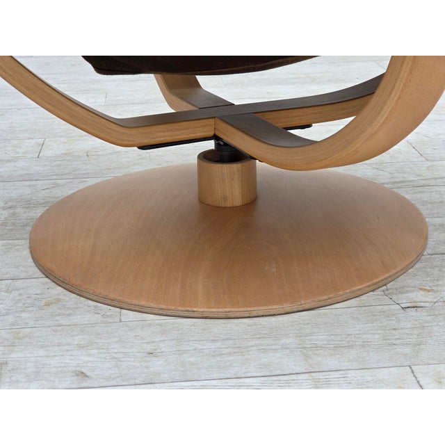 Scandinavian Swivel Armchair in Leather and Bentwood, 1980s For Sale - Image 3 of 18