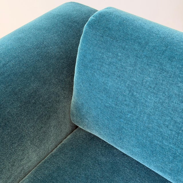 1980s Waterfall Arm Sofa Attributed to Interior Crafts in Mohair For Sale In Chicago - Image 6 of 8