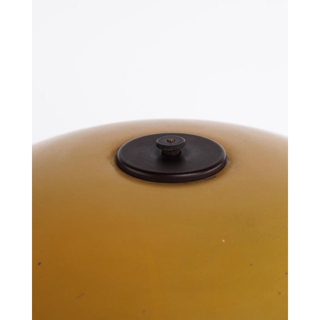 1930s Model Ph 3.5/2.5 Table Lamp in Yellow with Painted Metal Top Shade by Poul Henningsen for Louis Poulsen, 1930s For Sale - Image 5 of 10