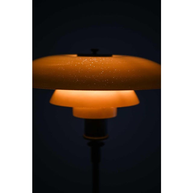 Gold PH-4/3 Table Lamp in Brass and Glass by Poul Henningsen for Louis Poulsen, 1927 For Sale - Image 8 of 11