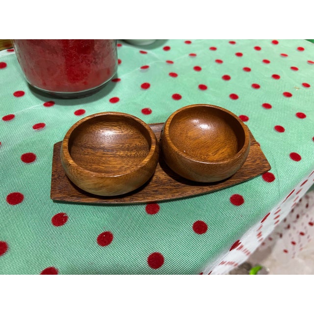 1970s Pair of Hand Carved Bowls and Tray With Pineapple Accents- Set of 3 For Sale - Image 10 of 12