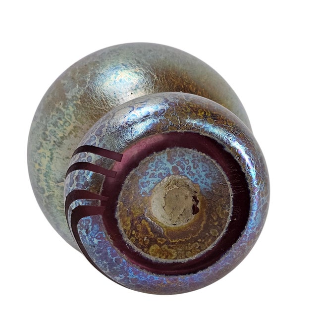 Iridescent Studio Art Glass Vase With Applied Ribbon Trail Lines 9.25" For Sale - Image 10 of 12