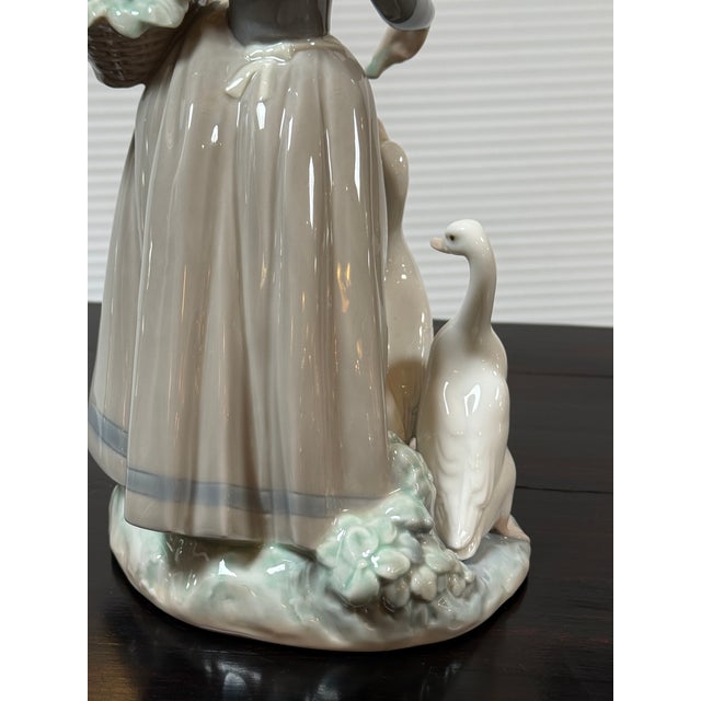 Fulgencio García for Lladró Pacing the Ducks Porcelain Figurine, Signed For Sale - Image 11 of 12