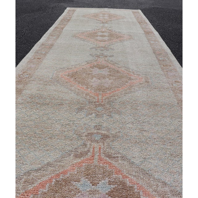 Turkish Oushak Runner With Soft Ivory Field and Peach Geometric Medallions For Sale - Image 9 of 12