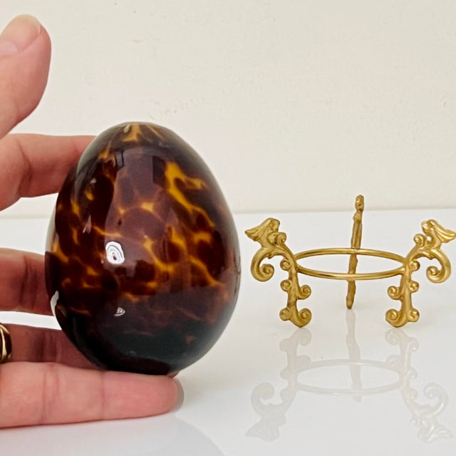 Vintage Decorative Amber Tortoiseshell Glass Egg on Gilt Metal Stand For Sale In Miami - Image 6 of 10