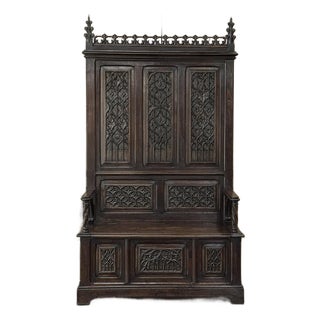 19th Century French Gothic Hall Bench With Trunk For Sale