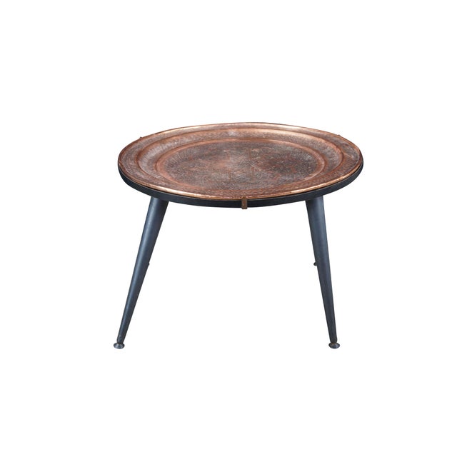 Turkish Turkish Hammered Copper Round Coffee Side End Tray Table Plant Stand 26" For Sale - Image 3 of 12