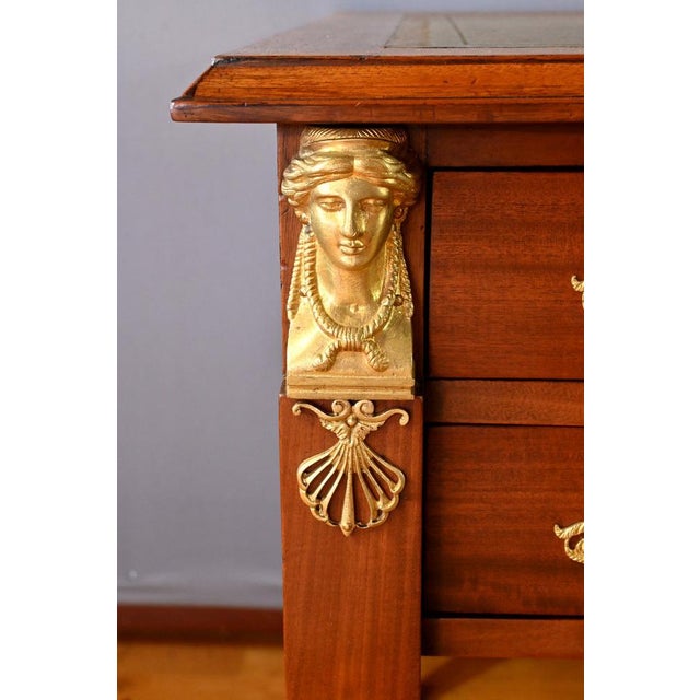 Vintage Middle Desk in Mahogany For Sale - Image 9 of 18