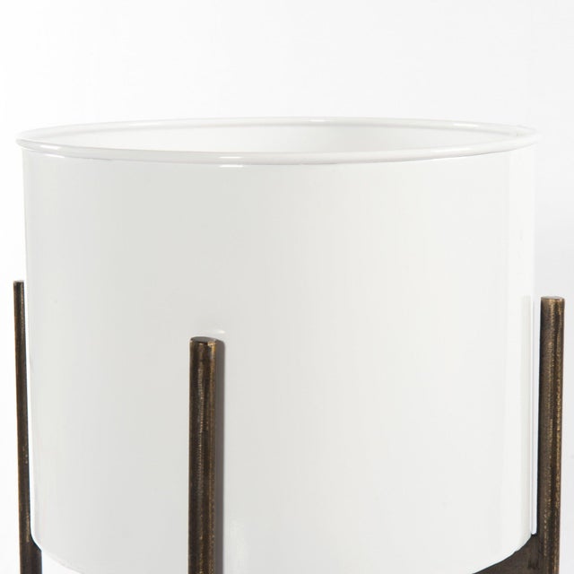 2020s Four Hands Jed Planter - White High Gloss, Small For Sale - Image 5 of 9