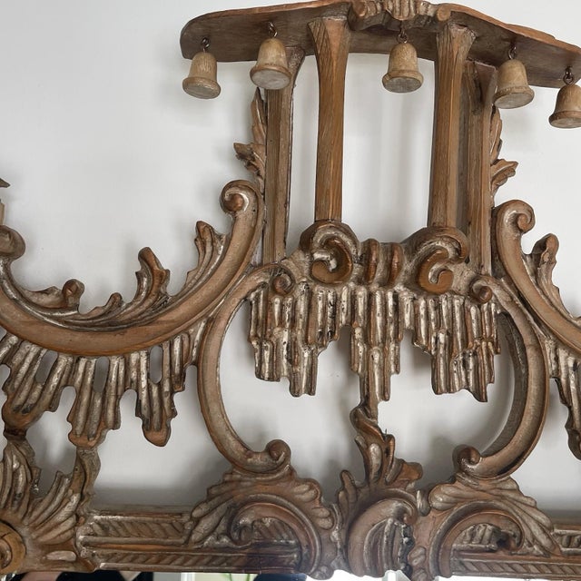 Brown Vintage Italian Hand-Carved Giltwood Mirror by La Barge, Mid-20th Century For Sale - Image 8 of 17