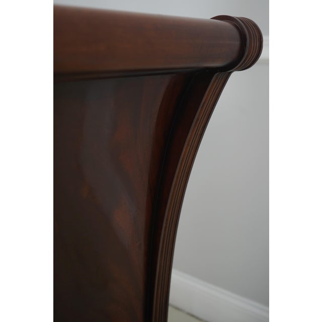 Hendredon Mahogany King-Size Sleigh Bed For Sale In Philadelphia - Image 6 of 14