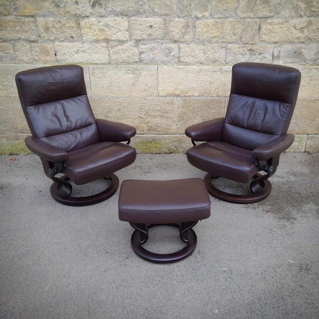 Scandinavian Leather Armchairs and Ottoman by Ekornes, Norway, 1970s, Set of 3 For Sale - Image 14 of 18