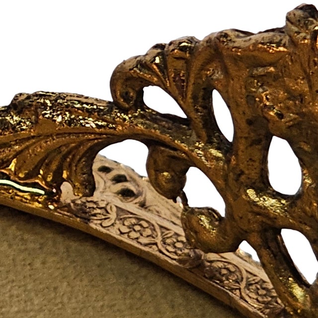 Mid 20th Century Ormolu Gold Filigree Beveled Glass Jewelry Casket With Lily of the Valley Detail, Mid 20th Century For Sale - Image 5 of 18