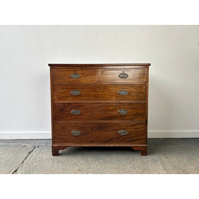 Antique Early Victorian Mahogany Chest of Drawers, 1850s For Sale - Image 6 of 6