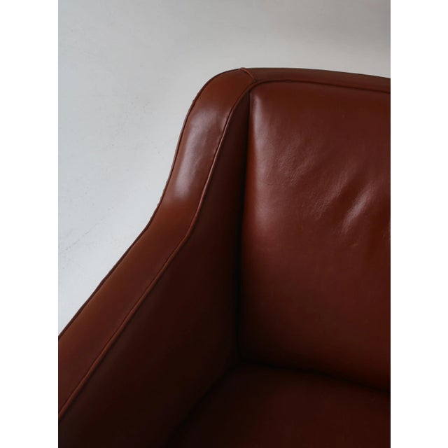 Danish Modern Easy Chair in Leather and Beech by Mogens Lassen for Fritz Hansen, 1940s For Sale - Image 12 of 18