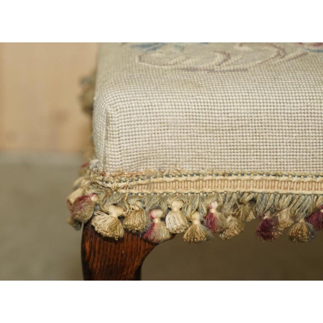 Large Victorian Oak Cabriole Legged Footstool with Embroidered Upholstery, 1880s For Sale - Image 4 of 18