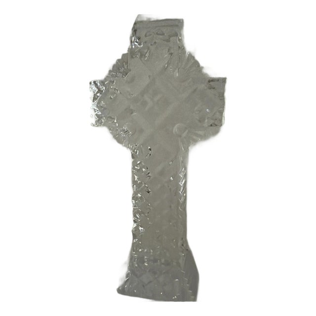 1980s Waterford Crystal Celtic Cross 5.5" For Sale