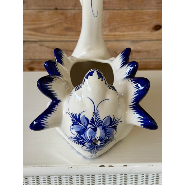 Hand-Painted Chinoiserie Portuguese Blue & White Swan Planter / Cachepot For Sale - Image 9 of 11