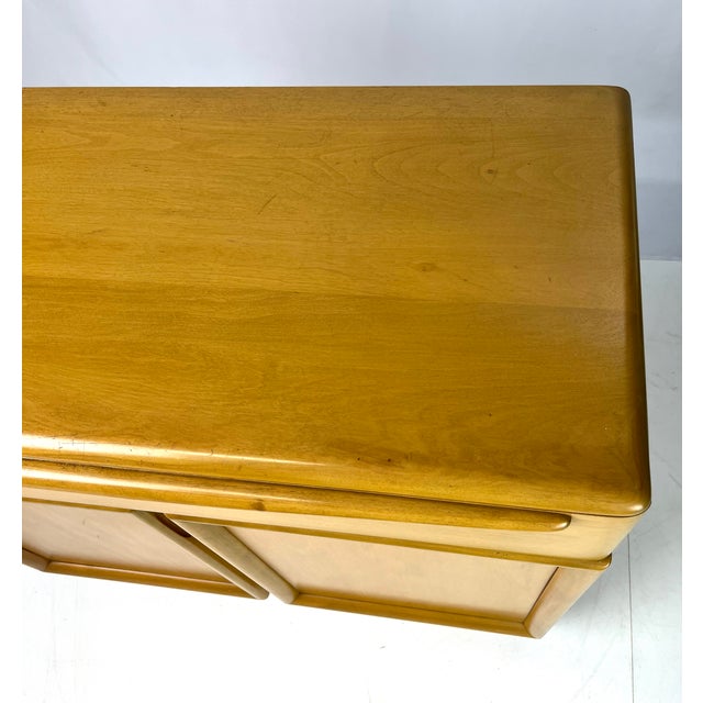 Mid-Century Modern Heywood-Wakefield "Wheat" Solid Birch Credenza / Cabinet (Model M 541, Dated 1957) For Sale - Image 14 of 16
