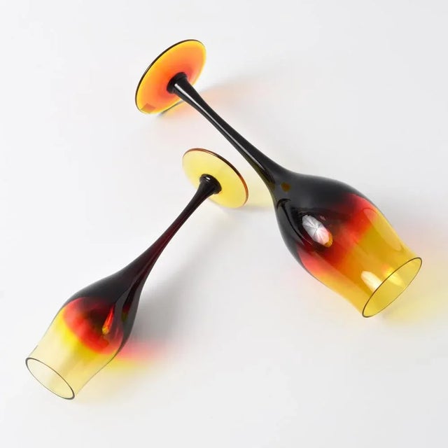 1970s Yellow and Ruby Wine Glasses by Zbignew Horbowy, 1970s, Set of 2 For Sale - Image 5 of 10