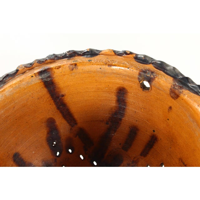 Circa 1900 Barrio De La Luz Puebla Pottery Hanging Planter Cache Pot Barro Vidriado For Sale - Image 13 of 18