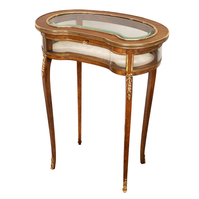Antique 19thC French Louis XV Ormolu & Walnut Bijouterie Jewelry Table Vitrine, 1880 For Sale In Portland, OR - Image 6 of 15