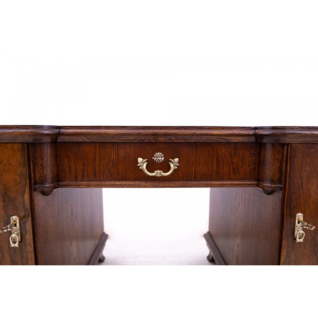 Antique Desk in Walnur, Germany, 1910 For Sale - Image 10 of 14