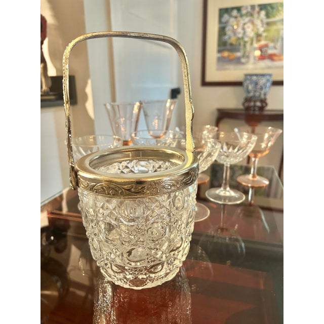 Art Nouveau 1930s Cut Crystal & Silverplate Ice Bucket With Ornate Foliate Mounts and Drainer For Sale - Image 3 of 12