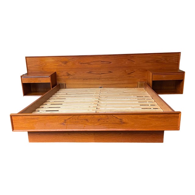 Westnofa Mid Century Teak Queen Platform Bed With Floating Nightstands
