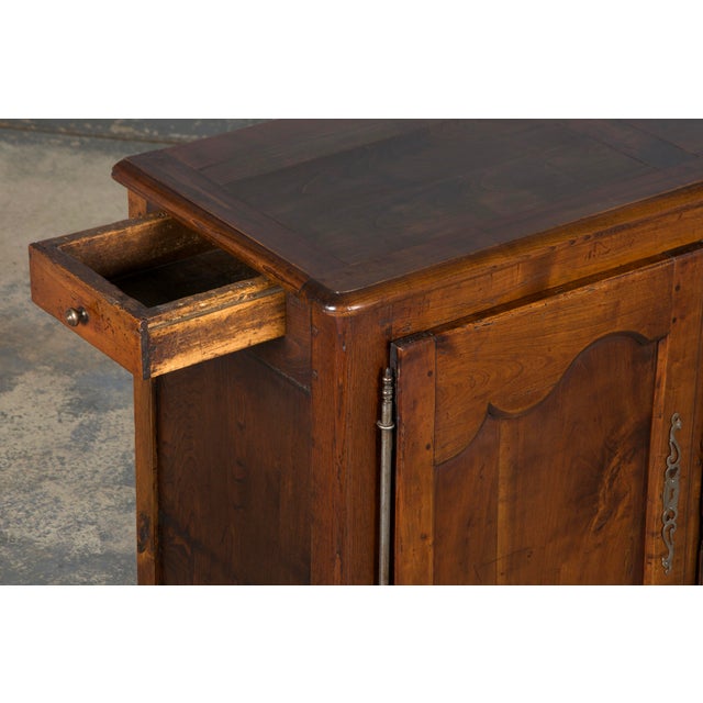 Brown 19th Century French Louis XV Style Oak Sideboard Enfilade Buffet For Sale - Image 8 of 12